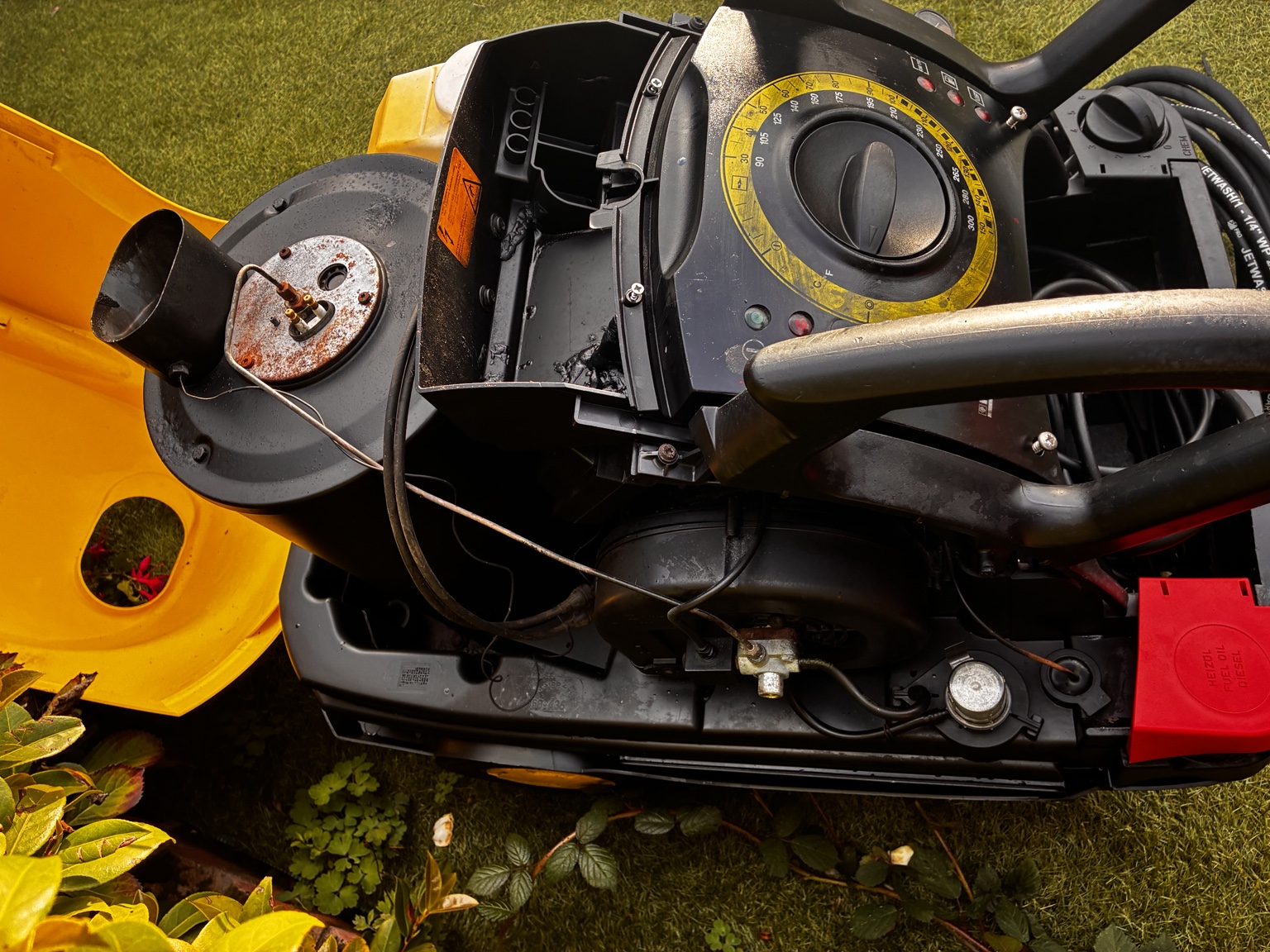 Kärcher HDS 601 C Eco Yellow · clean machine, view 6